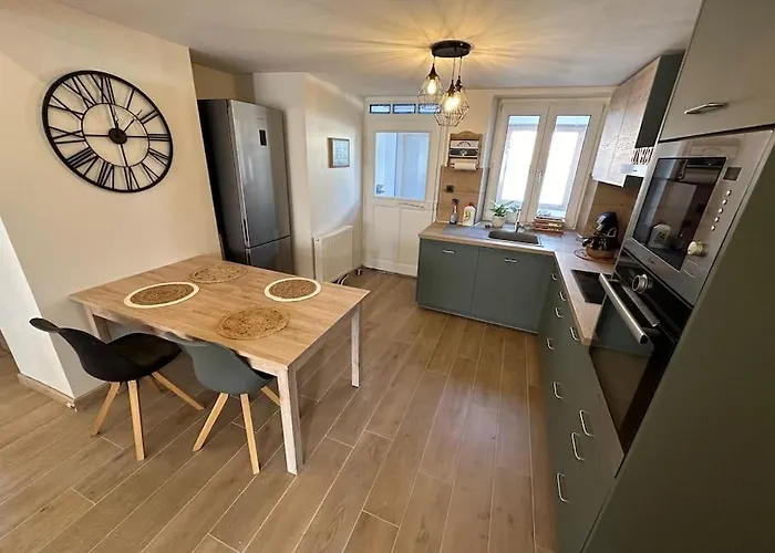 Magnifique Appartement F3. 4 A 6 Personnes